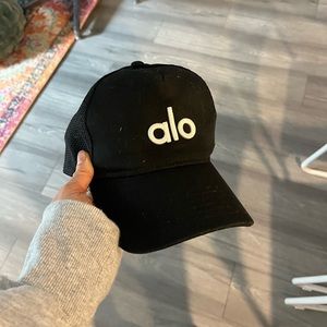 Alo trucker hat